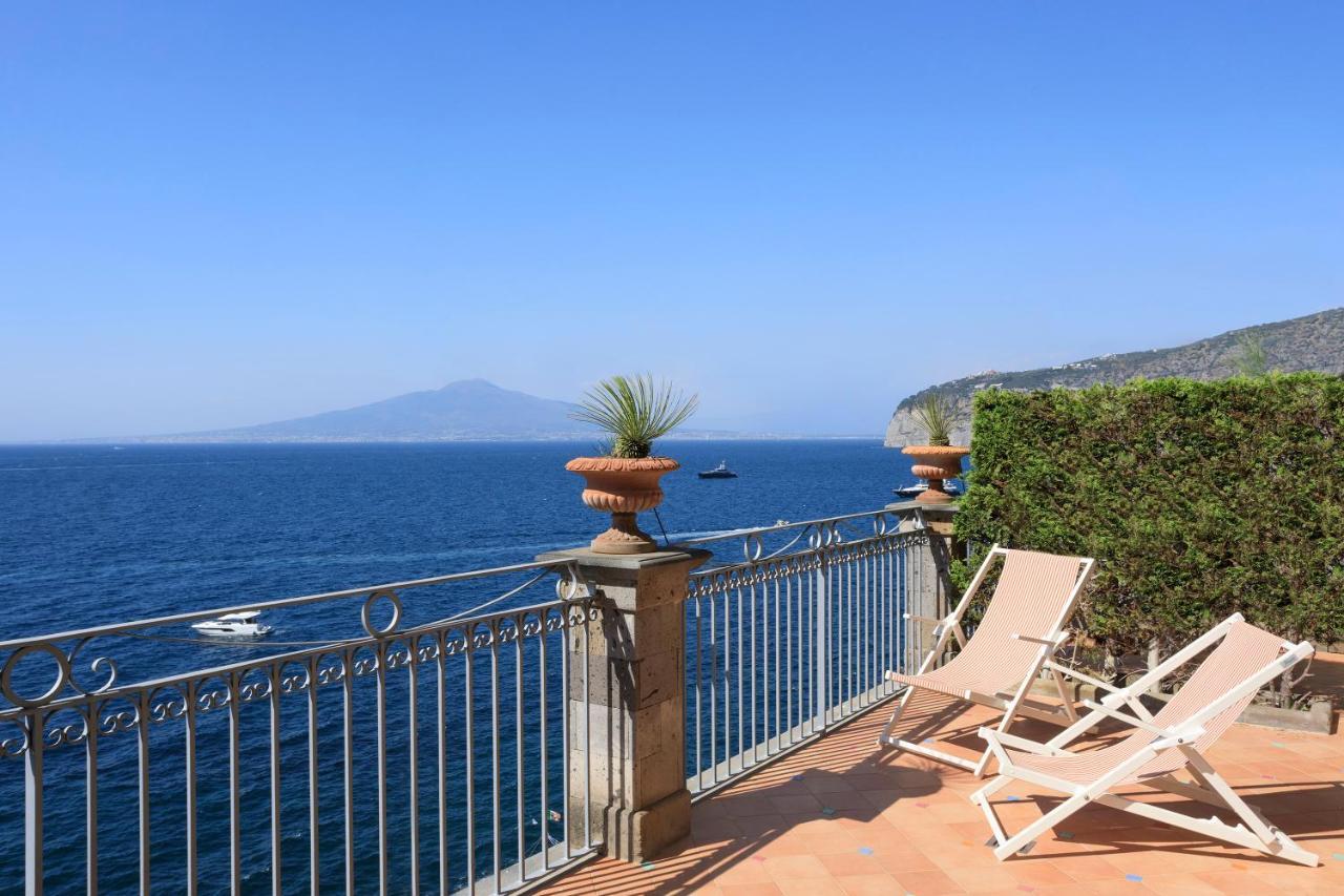 Grand Hotel Ambasciatori Sorrento Esterno foto