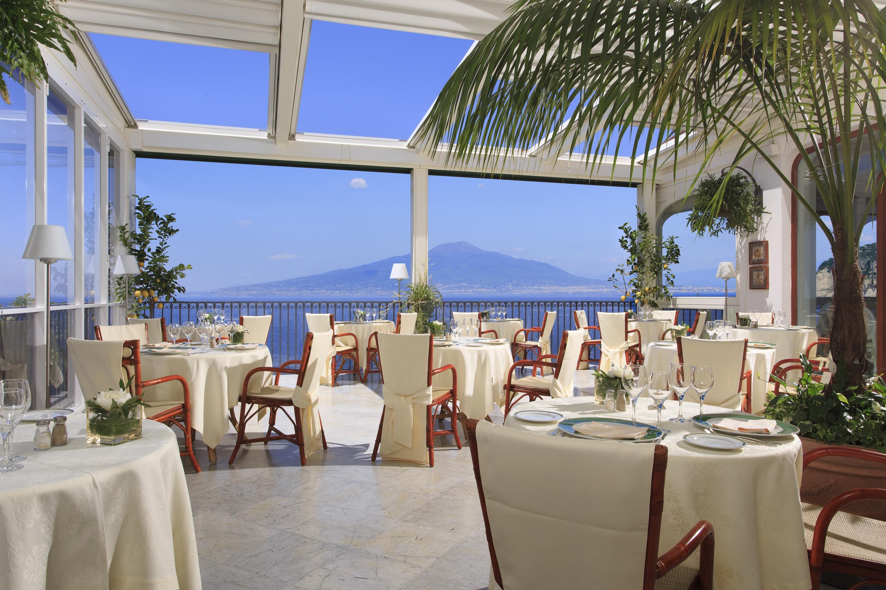 Grand Hotel Ambasciatori Sorrento Esterno foto