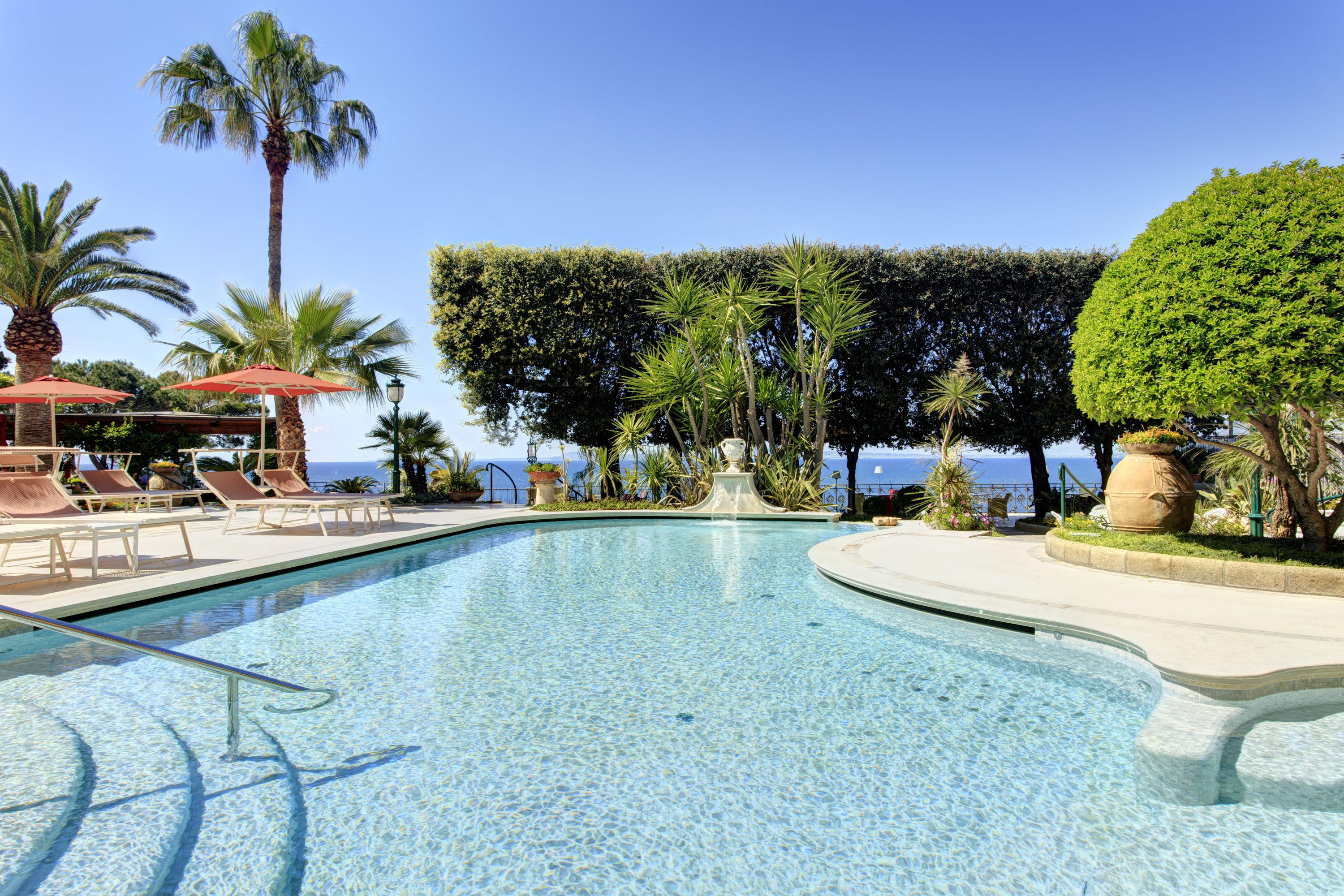 Grand Hotel Ambasciatori Sorrento Esterno foto