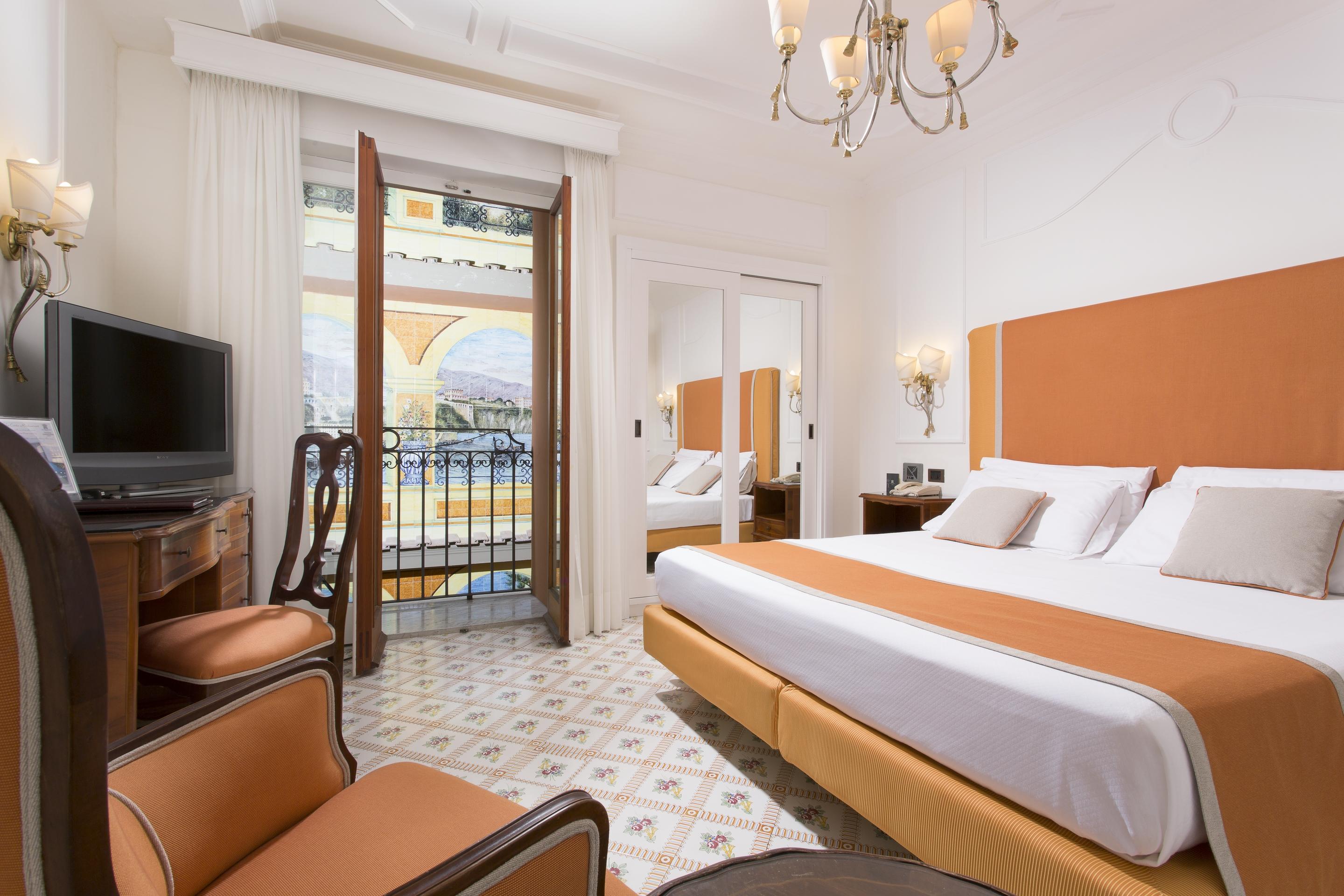 Grand Hotel Ambasciatori Sorrento Esterno foto