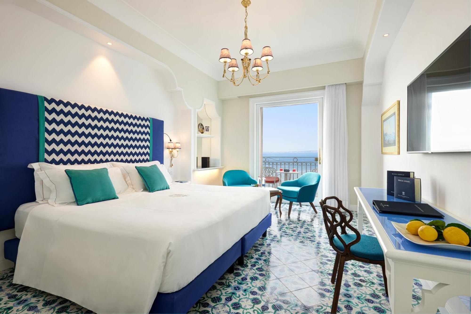 Grand Hotel Ambasciatori Sorrento Esterno foto